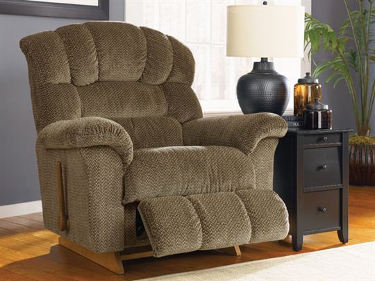 raymour and flanigan lazy boy recliners